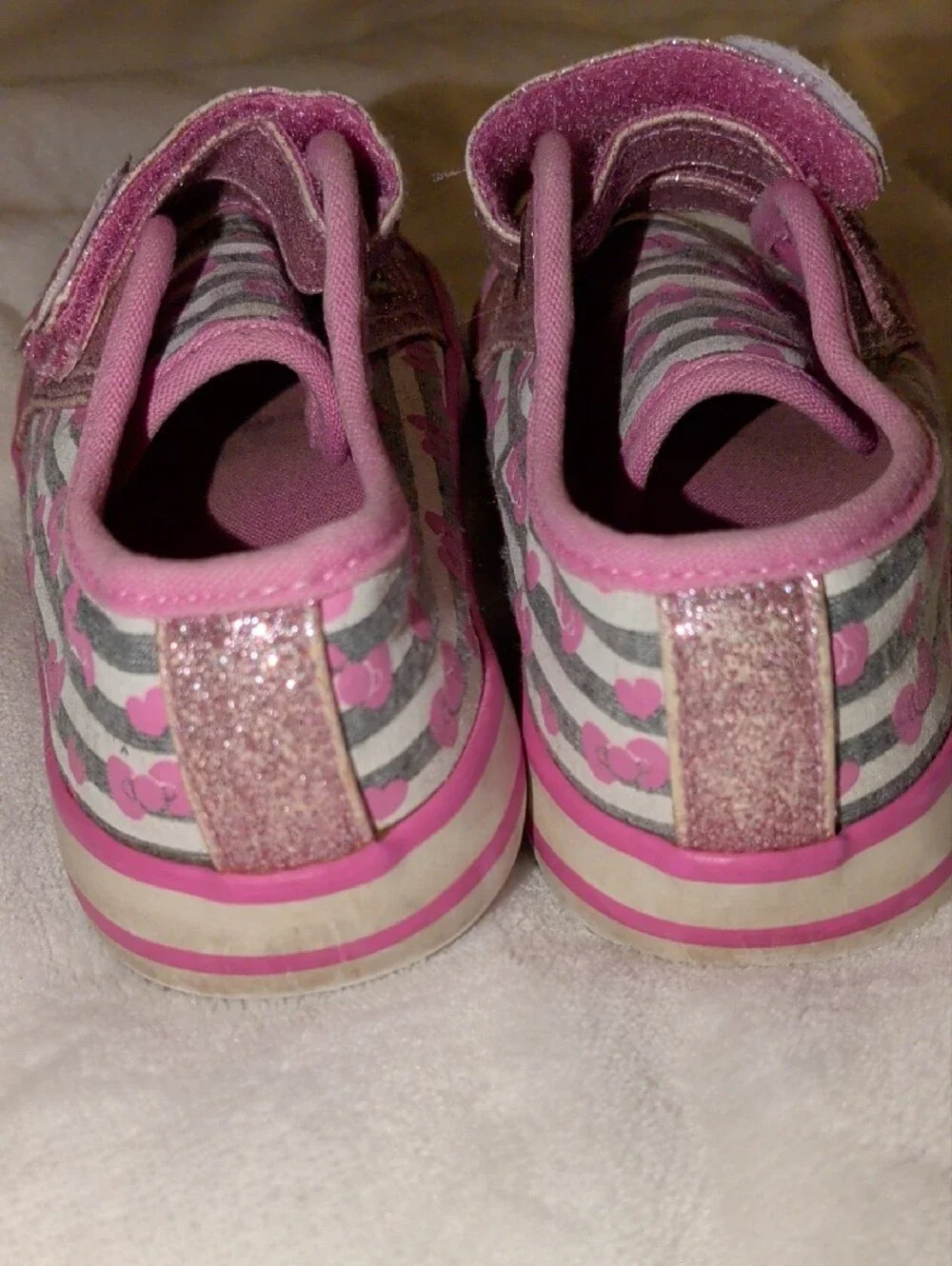 Hello Kitty Pink Glitter Girls' Sneakers with Velcro Bows